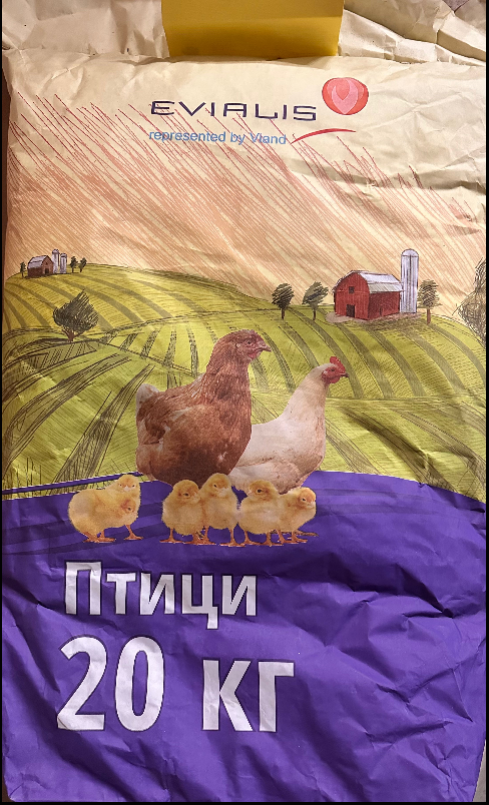 Допълващ фураж: ПБК за кокошки носачки фаза 2