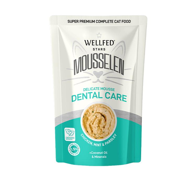 WELLFED мус за котки DENTAL CARE с пиле, мента и магданоз 40гр